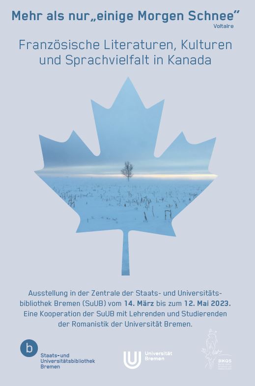 Poster transparentes Ahornblatt, dahinter Schneelandschaft mit kahlem Baum mittig